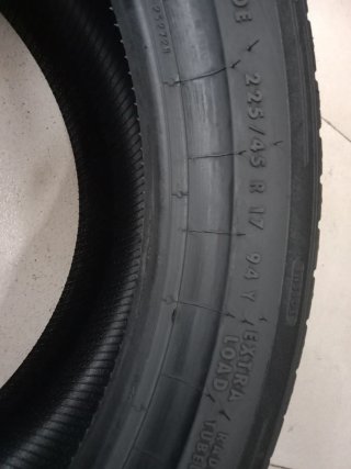4 Neumáticos 225/45R17 94Y