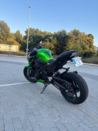 Kawasaki Z900 A2