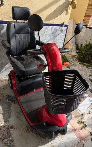 Scooter eléctrico para movilidad reducida