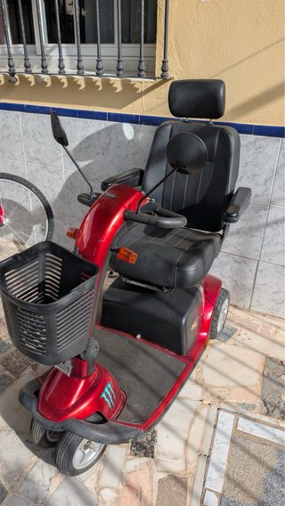 Scooter eléctrico para movilidad reducida