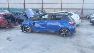 Toyota llanta yaris hybrid active 456176