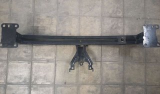 Refuerzo paragolpes delantero nissan qashqai 10225