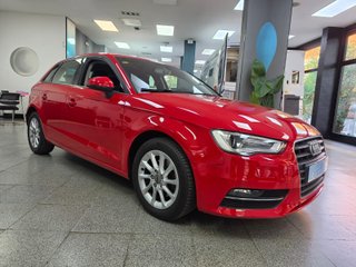 AUDI A3 SPORTBACK 1.6      40.000 KMS