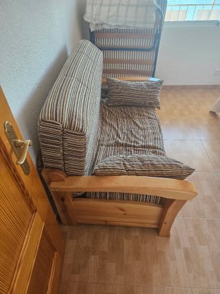 Sofá Cama Madera y Tela