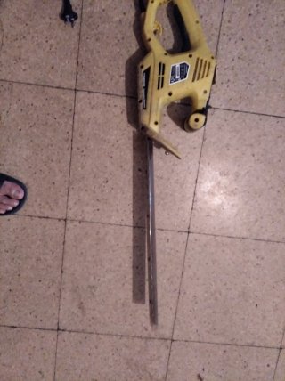 Cortasetos Eléctrico Amarillo