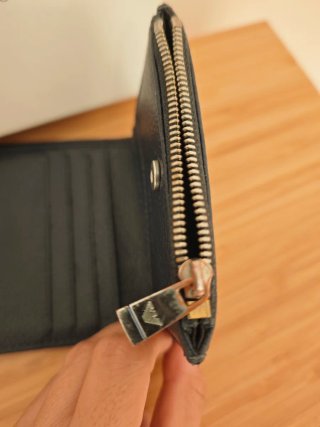 Cartera Emporio Armani original. Azul Marino
