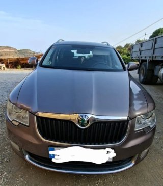 Skoda Superb 2011