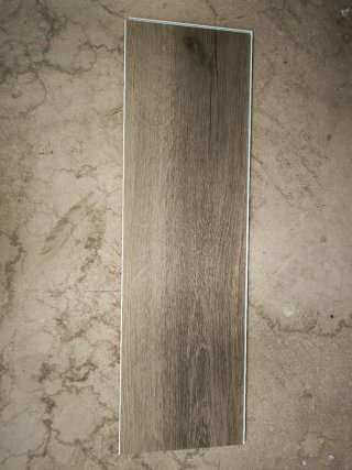 Suelo vinílico SPC imitación madera