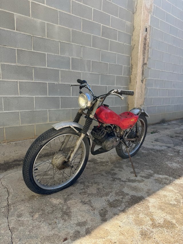 Montesa Cota 25A Roja Trial