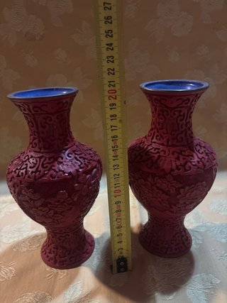 Pareja de Jarrones de Cinabrio