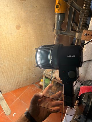 Foco de Estudio Osram LG 1000