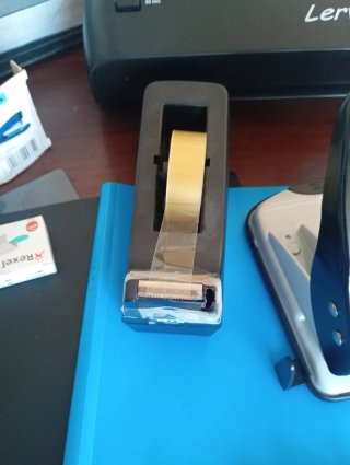 Lote de Material de Oficina y Plastificadora