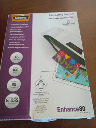Lote de Material de Oficina y Plastificadora