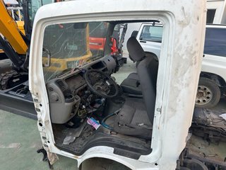 Cabina Nissan Cabstar