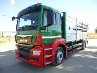 MAN TGM 18 390-CAMIONES CON GRUA