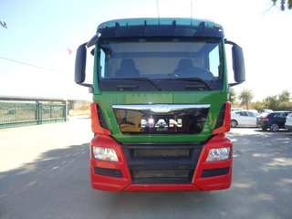 MAN TGM 18 390-CAMIONES CON GRUA