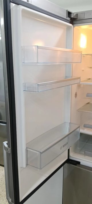 NEVERA COMBI BOSCH NO FROST ENERGÍA A+