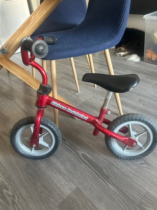 Bicicleta sin pedales Chicco Red Bullet