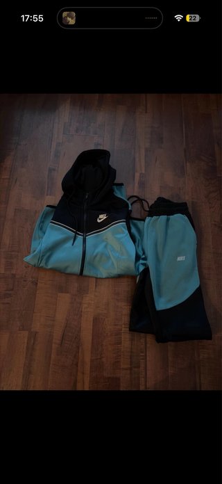 Tuta Nike Tech Fleece