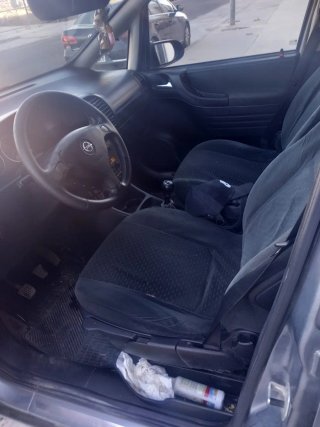 Opel safira 2000
