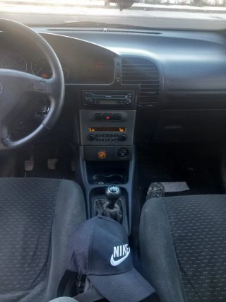 Opel safira 2000