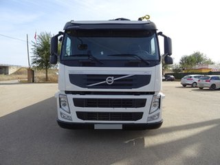 Volvo FM 450--CAMIONES CON GRUA