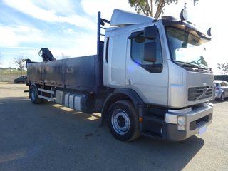 Volvo FL 260.18--CAMIONES CON GRUA