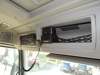 Volvo FL 260.18--CAMIONES CON GRUA