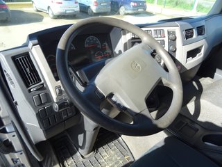 Volvo FL 260.18--CAMIONES CON GRUA