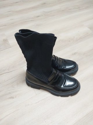 Mocasines negros con calcetín moda italiana, N° 38