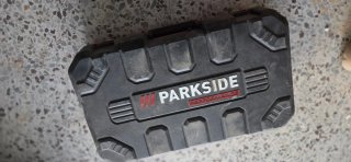 Radial a batería Parkside