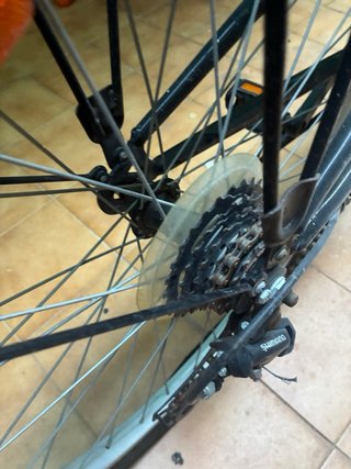 Bicicleta de paseo negra