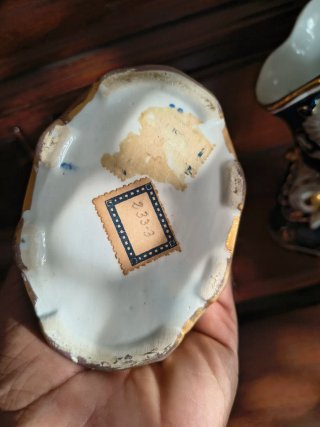 Pareja de Jarrón Violetero de Porcelana Azul y Oro