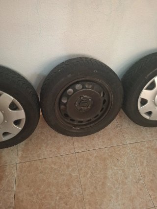 4 Ruedas Michelin 205/55R16 fabricante Alemania.