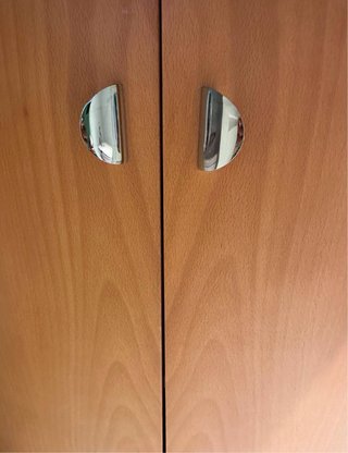 Mueble de baño madera y mármol