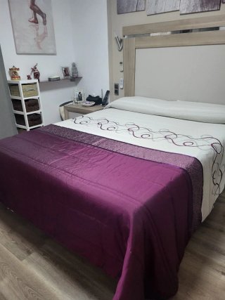 Colcha Edredón Morada y Blanca