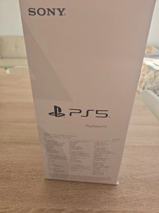 PlayStation 5 Sony 1TB, y 5 juegos 3 nuevosy 2 sem