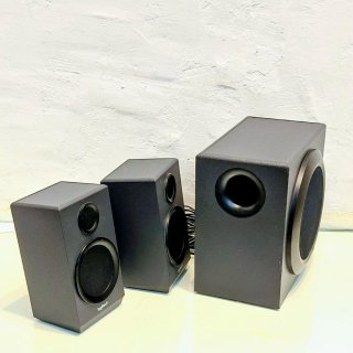 Altavoces Logitech con Subwoofer