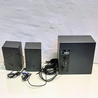 Altavoces Logitech con Subwoofer
