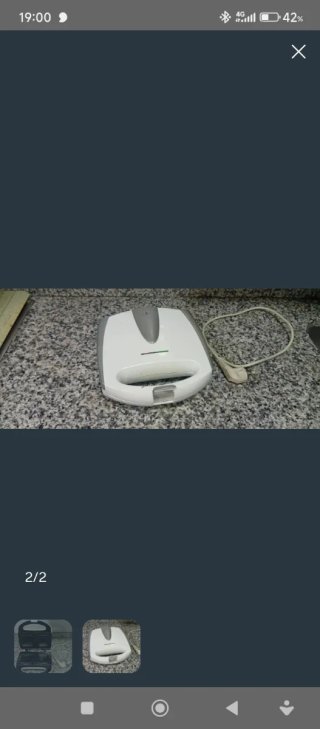 Sandwichera blanca