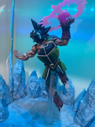 Figura Bardock 2D