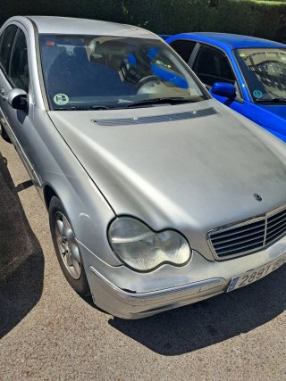 Mercedes-Benz Clase C 2001