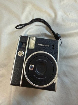 Cámara Instantánea Instax Mini 40