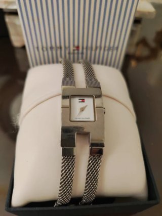 Reloj Tommy Hilfiger Plateado
