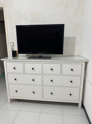 Cómoda Blanca de Madera
