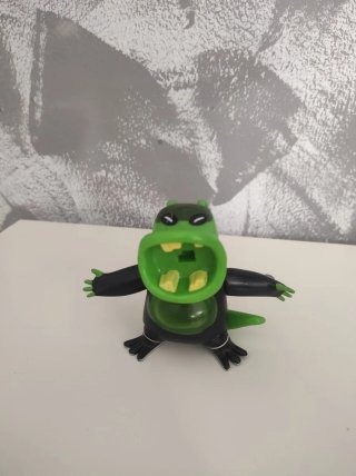 Reloj Omnitrix Ben 10 + figura
