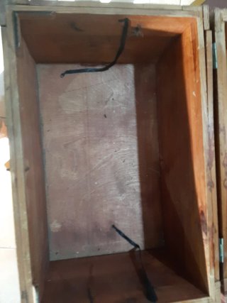 Baúl antiguo de madera