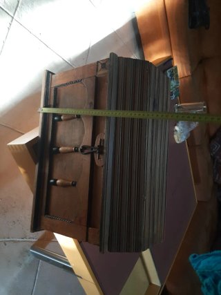 Baúl antiguo de madera