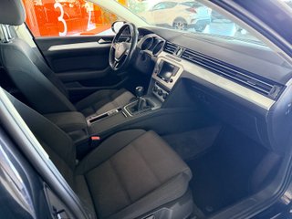 Volkswagen Passat Volkswagen Passat Variant Advance 1.6 TDI 120CV BMT