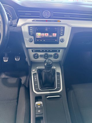 Volkswagen Passat Volkswagen Passat Variant Advance 1.6 TDI 120CV BMT